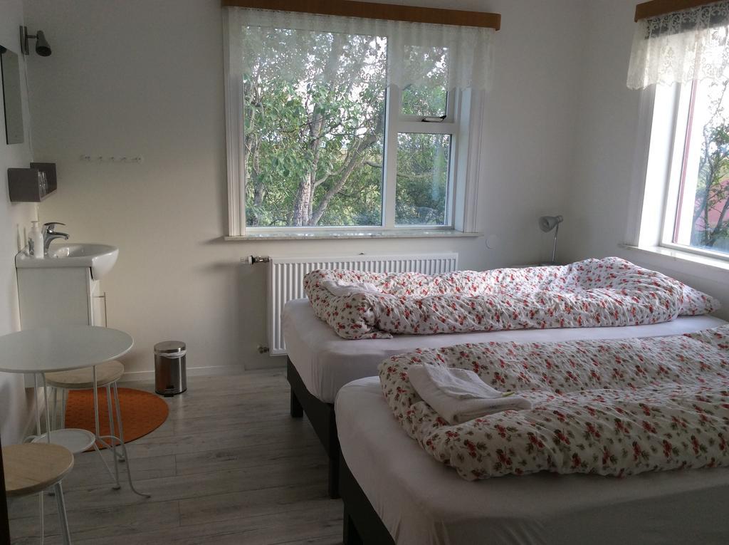 Guesthouse Kalfafellsstadur Kalfafellsstathur Rom bilde